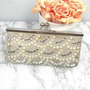 Charming Charlie Bags - NWOT Charming Charlie Pearl and Rhinestone Clutch Charming Charlie Bags - NWOT Charming Charlie Pearl and Rhinestone Clutch